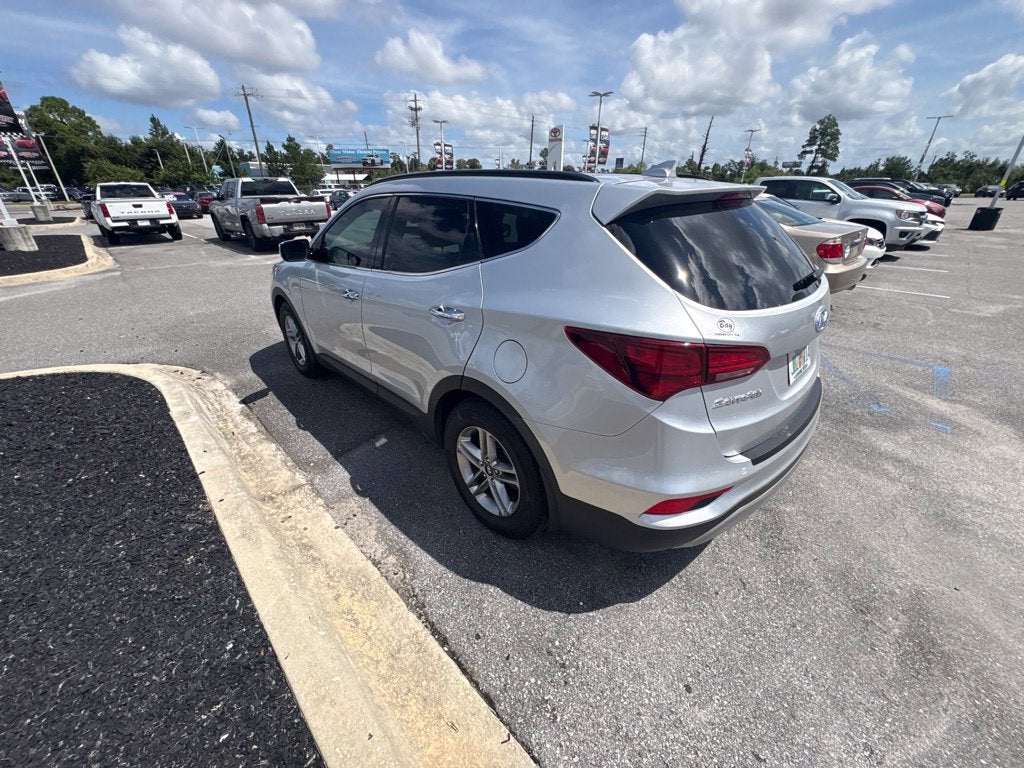 2017 Hyundai Santa Fe 2.4 Base