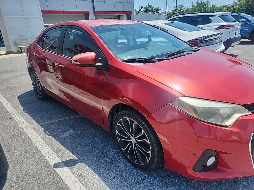 2015 Toyota COROLLA S Plus