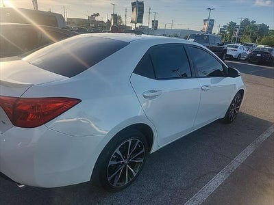 2019 Toyota COROLLA SE