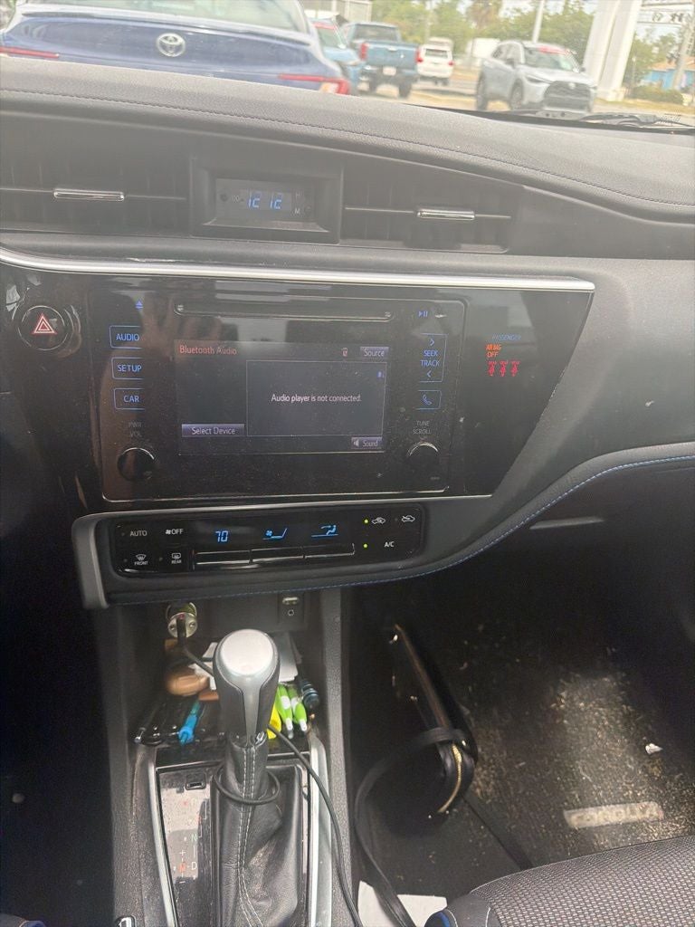 2019 Toyota COROLLA SE