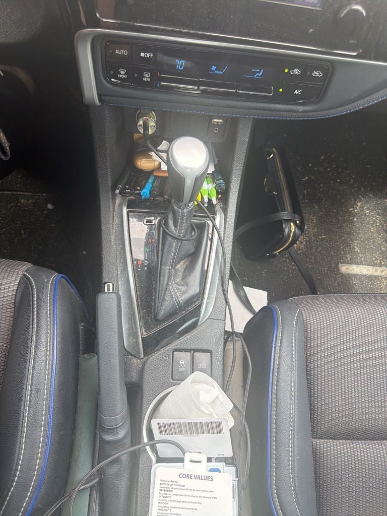 2019 Toyota COROLLA SE