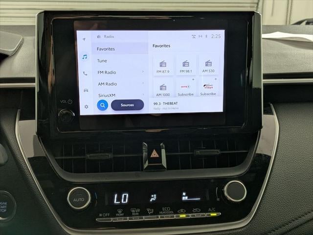 2023 Toyota COROLLA SE