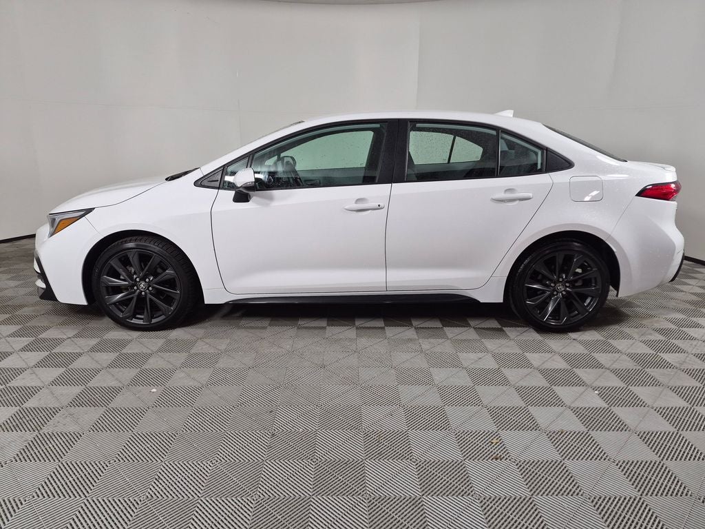 2025 Toyota Corolla SE