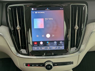 2024 Volvo S60 T8 Plus Dark Theme