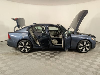 2024 Volvo S60 T8 Plus Dark Theme