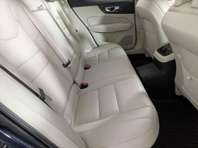 2024 Volvo S60 T8 Plus Dark Theme