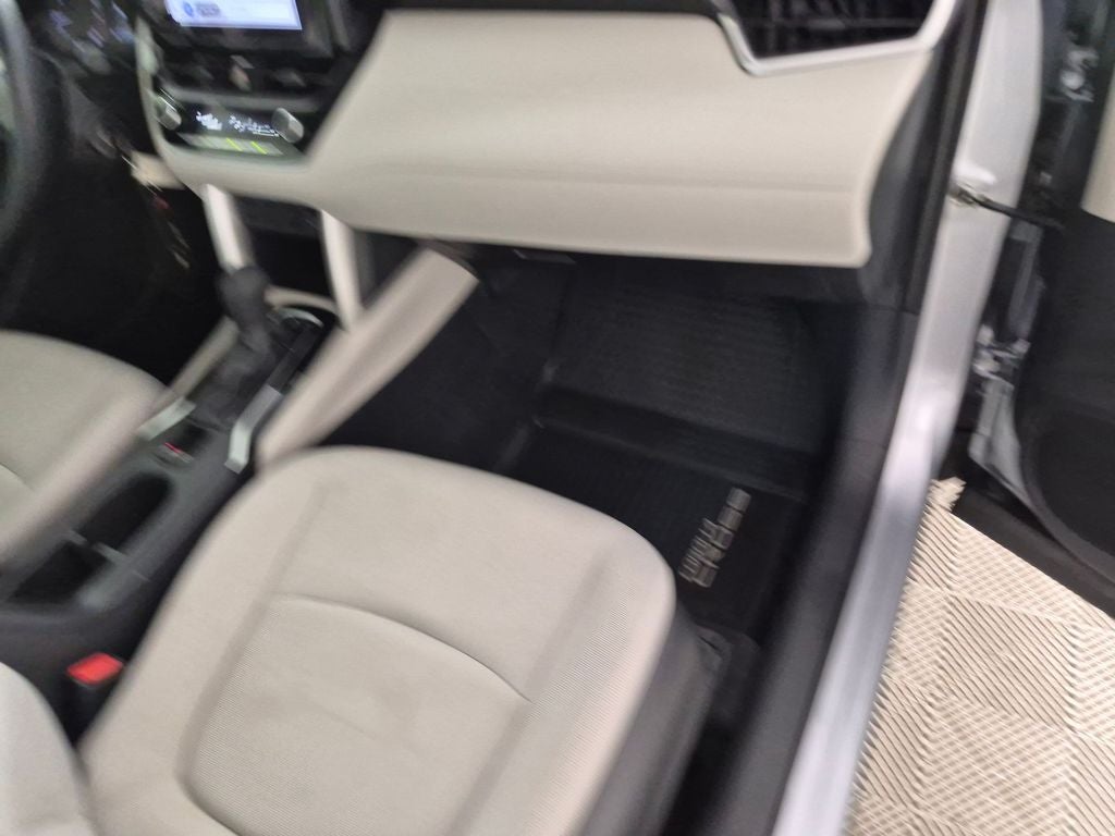 2024 Toyota Corolla Cross L