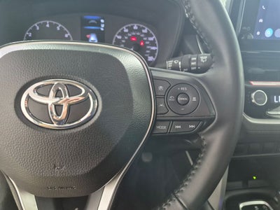2024 Toyota Corolla Cross LE