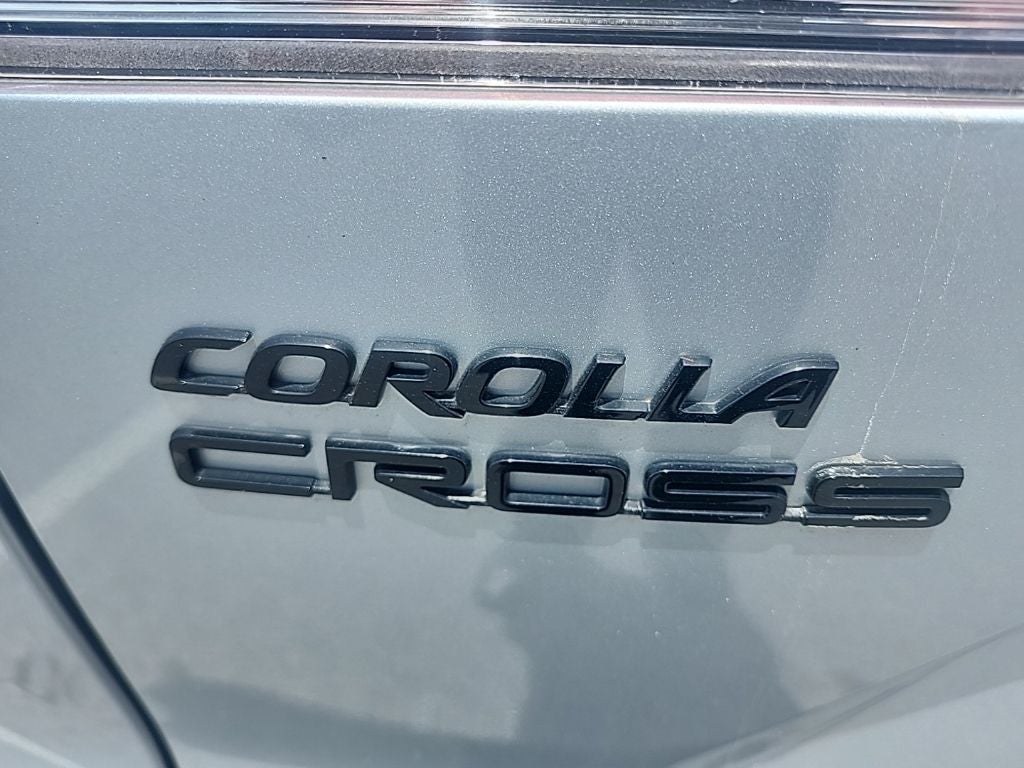 2024 Toyota Corolla Cross Hybrid SE