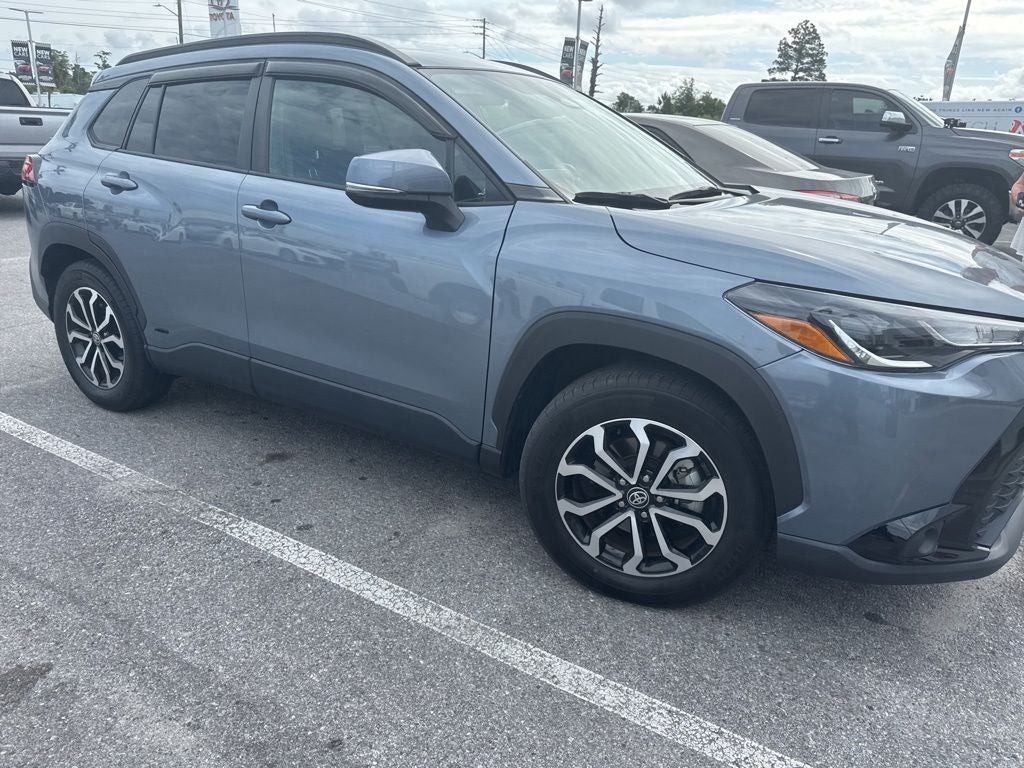 2023 Toyota Corolla Cross Hybrid Hybrid SE