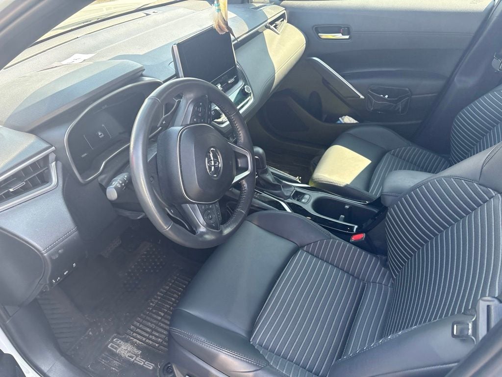 2024 Toyota Corolla Cross Hybrid XSE