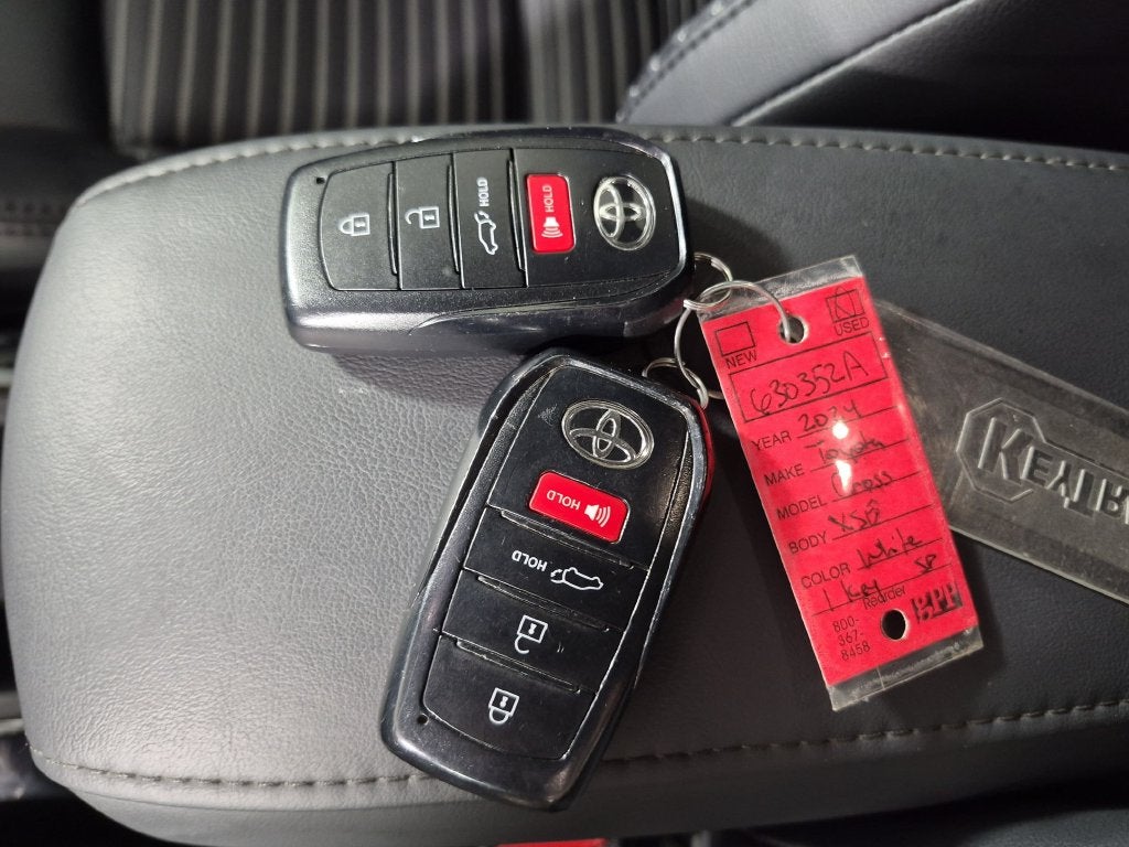 2024 Toyota Corolla Cross Hybrid Hybrid XSE