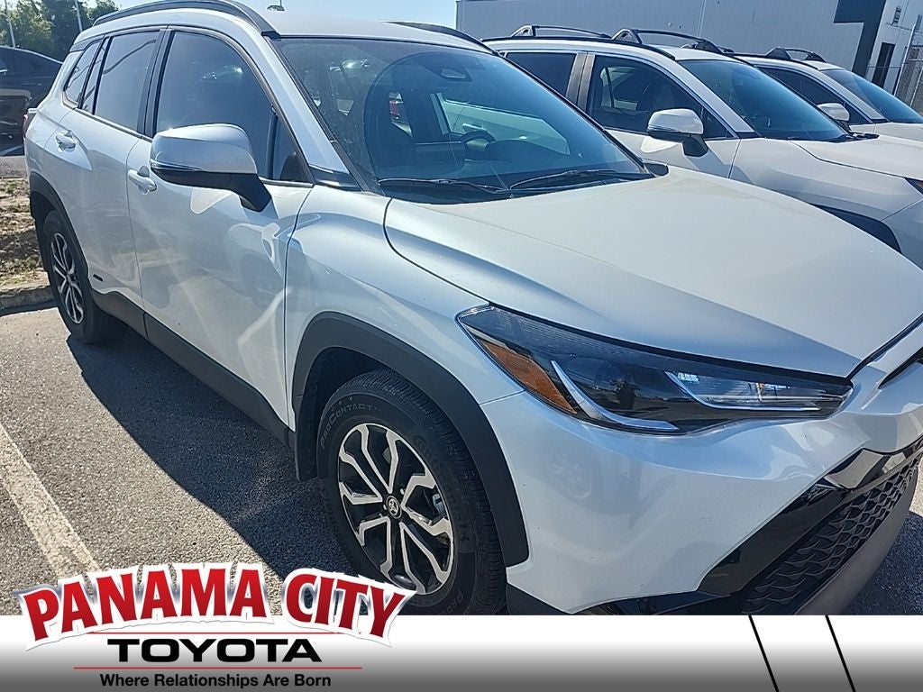 2024 Toyota COROLLA CROSS HV Hybrid SE