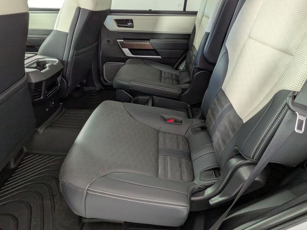 2025 Toyota SEQUOIA 4WD Capstone