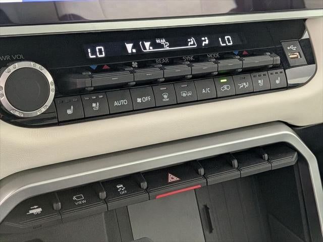 2025 Toyota SEQUOIA 4WD Capstone