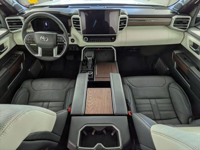 2025 Toyota SEQUOIA 4WD Capstone