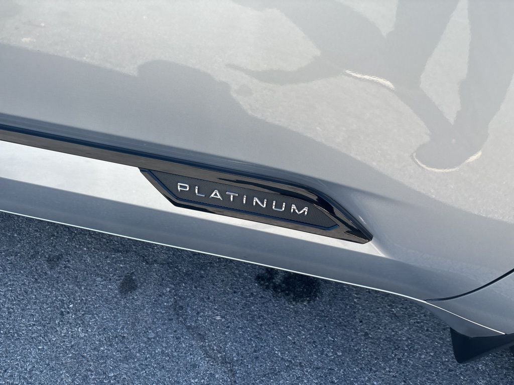 2024 Toyota SEQUOIA 4WD Platinum