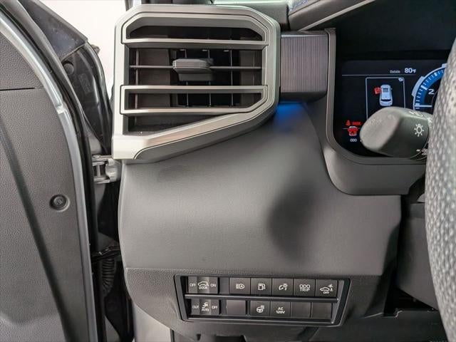 2024 Toyota SEQUOIA 4WD Platinum