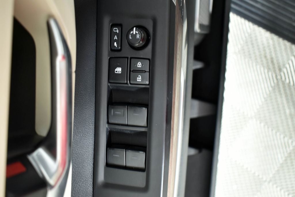 2024 Toyota Sequoia Capstone