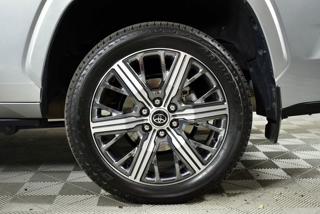 2024 Toyota SEQUOIA 4WD Capstone