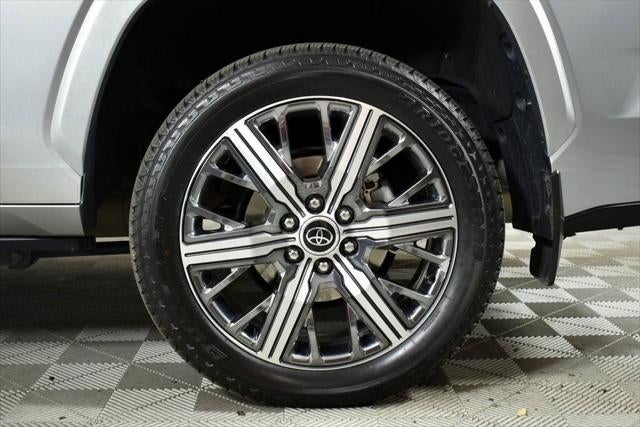 2024 Toyota SEQUOIA 4WD Capstone