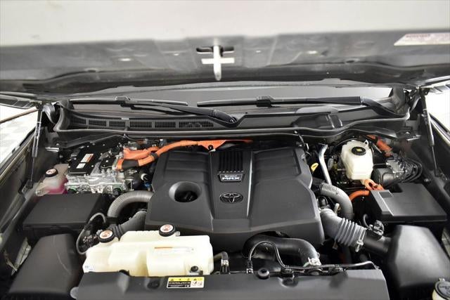 2024 Toyota SEQUOIA 4WD Capstone