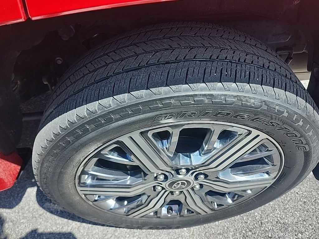 2024 Toyota Sequoia Capstone