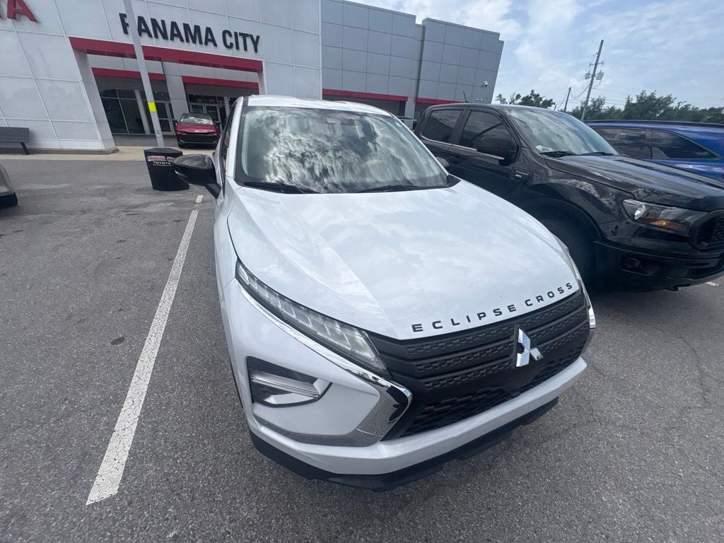 2022 Mitsubishi Eclipse Cross LE