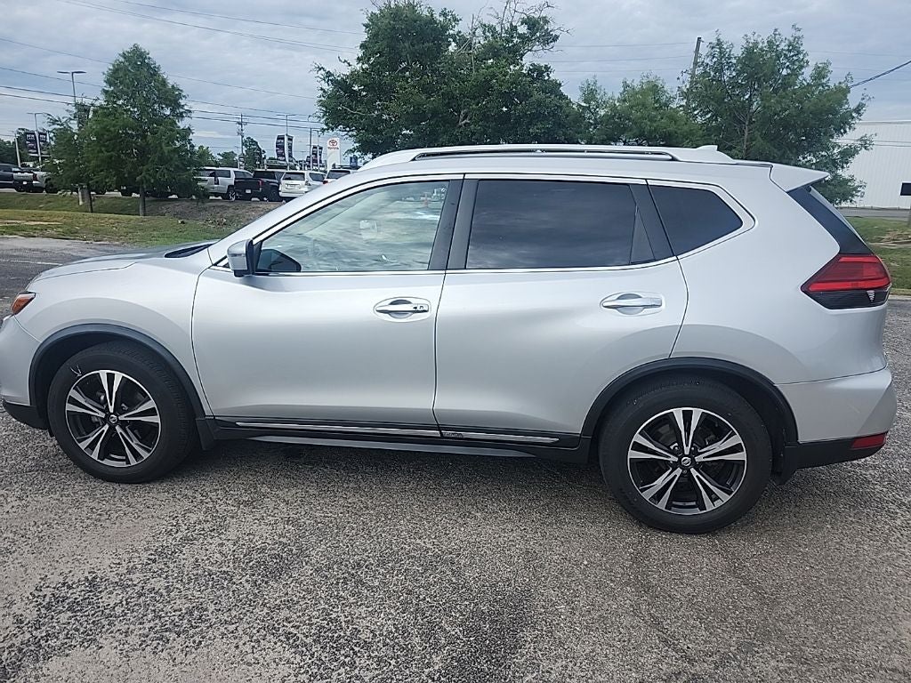 2017 Nissan Rogue SL