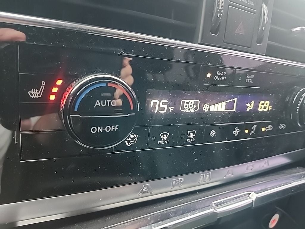 2023 Nissan Armada SL