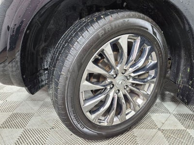 2017 INFINITI QX80 Base