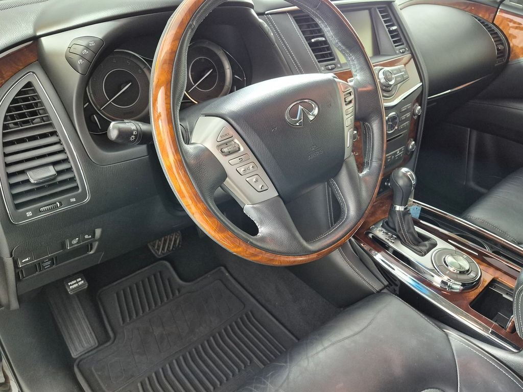 2017 INFINITI QX80 Base