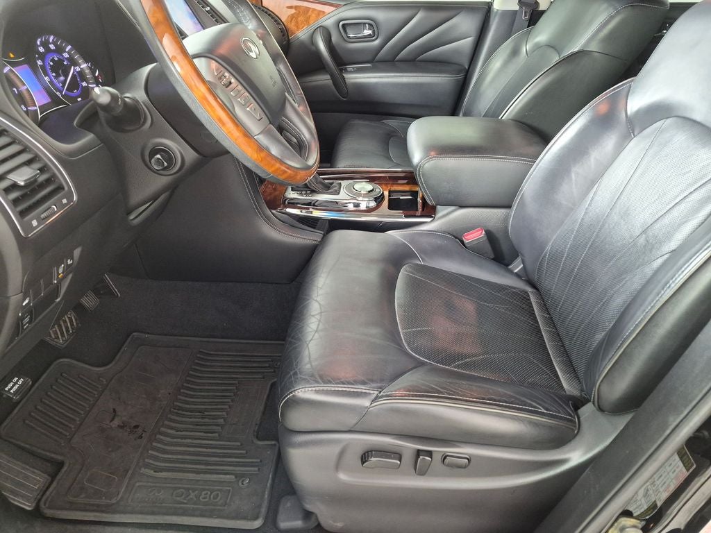 2017 INFINITI QX80 Base