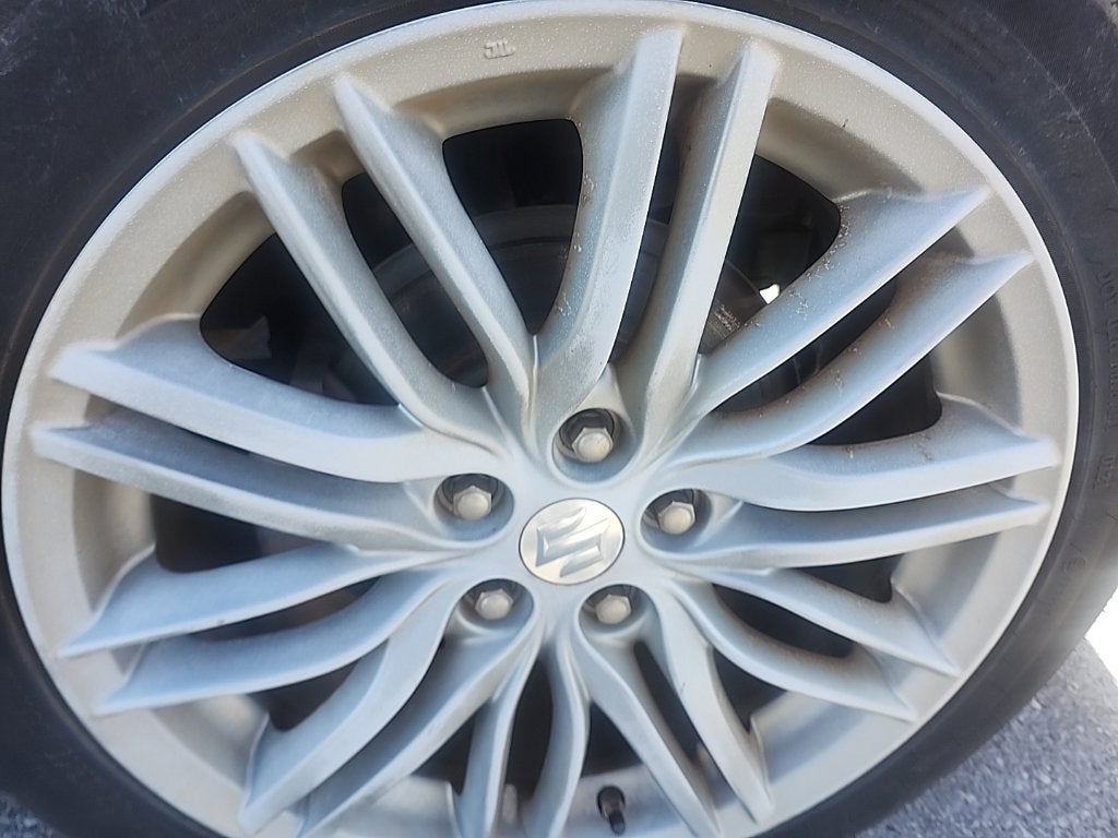2011 Suzuki Kizashi Sport SLS