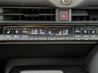 2025 Toyota CROWN Limited