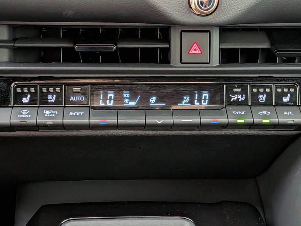 2025 Toyota CROWN Limited