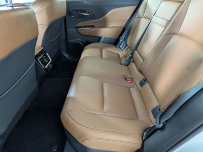 2025 Toyota CROWN SIGNIA Limited