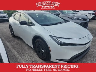 2025 Toyota Prius LE