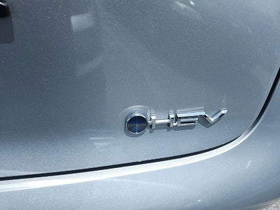 2025 Toyota Prius XLE