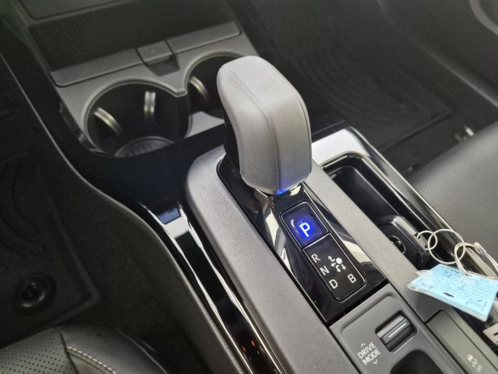 2025 Toyota Prius XLE