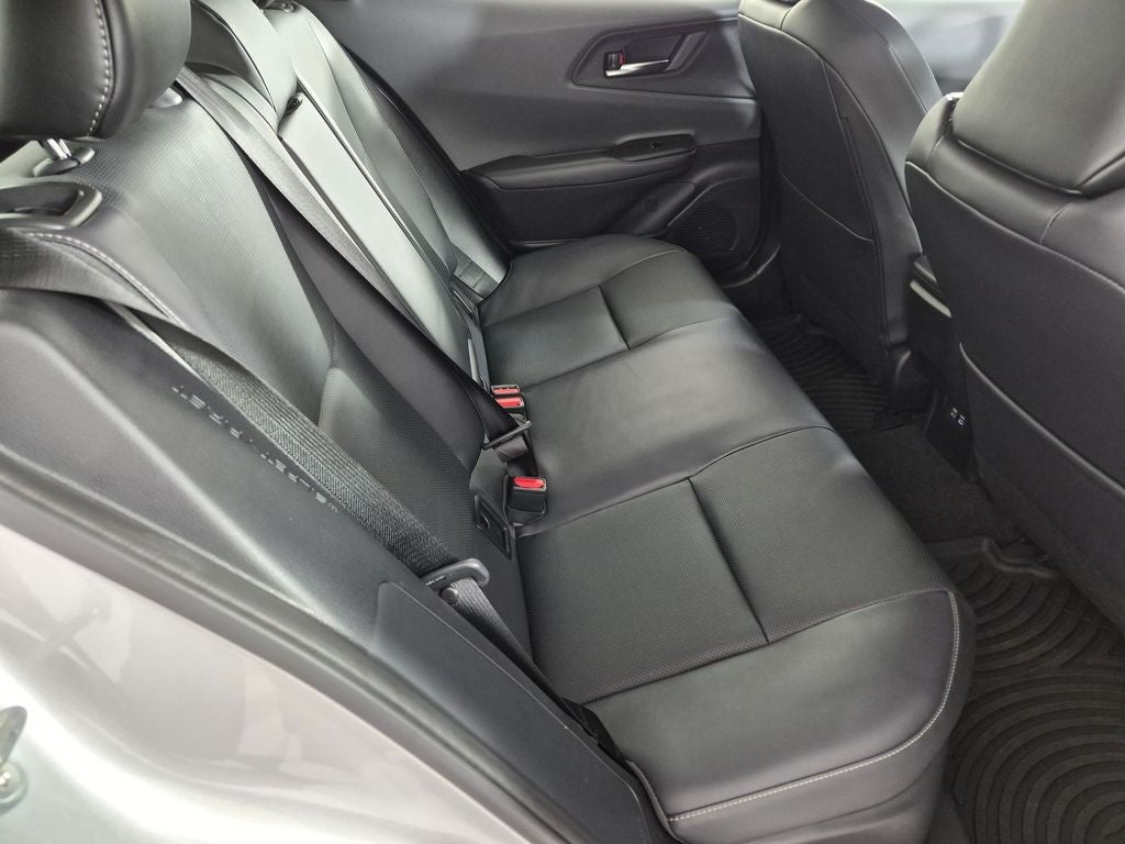 2025 Toyota Prius XLE