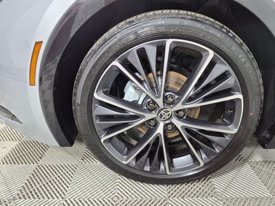 2025 Toyota Prius XLE