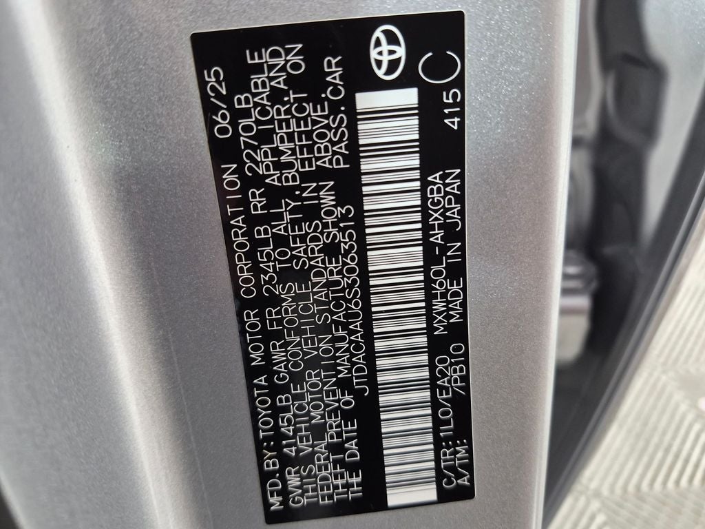 2025 Toyota Prius XLE