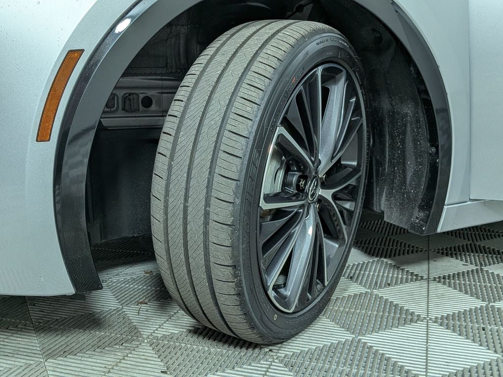 2025 Toyota Prius XLE