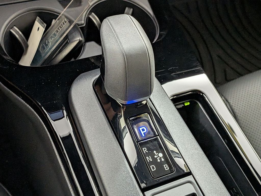 2025 Toyota Prius XLE