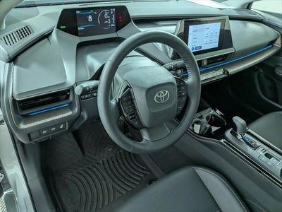 2025 Toyota Prius XLE