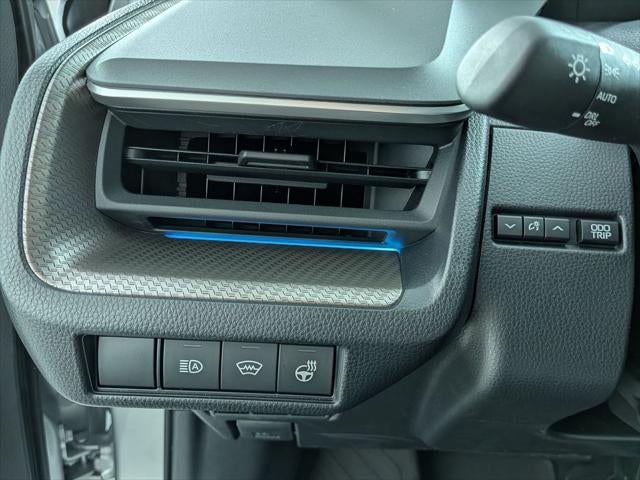 2025 Toyota Prius XLE