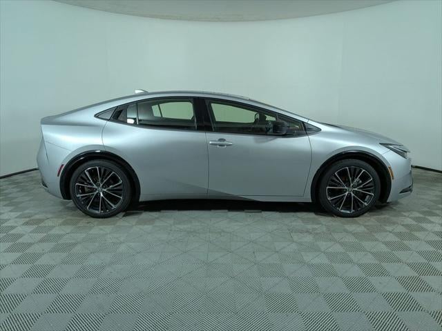 2025 Toyota Prius XLE
