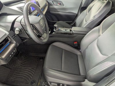 2025 Toyota Prius XLE