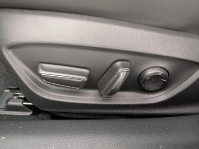 2025 Toyota Prius XLE